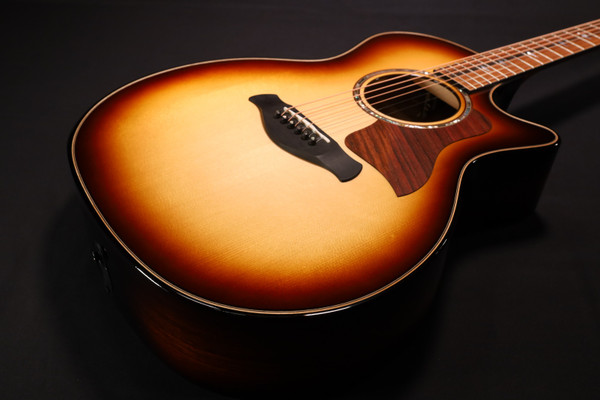 Taylor 814ce Grand Auditorium Adirondack Spruce/Honduran Rosewood Shaded Edge Burst 013