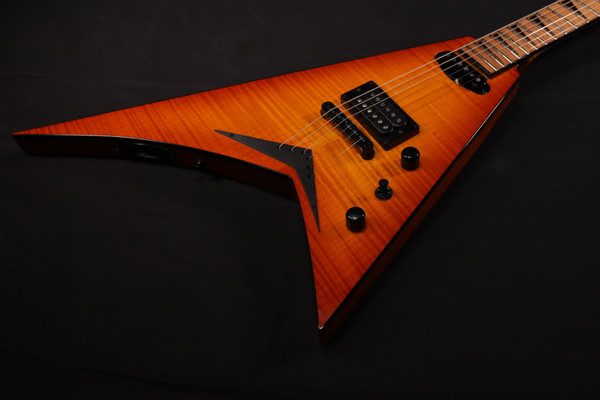 Jackson Custom Shop USA RR Rhoads HS TOM Amber Lager Burst 006