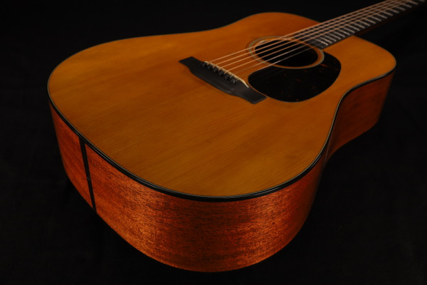 Martin D-18 Authentic 1937 VTS Aged Dreadnought Acoustic with Case 694 Martin D-18 Authentic 1937 VTS Aged Dreadnought Acoustic with Case 694