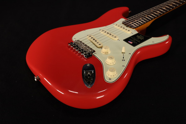 Fender American Vintage II 1961 Stratocaster Rosewood Fingerboard Fiesta Red 457