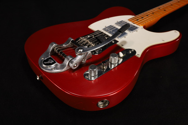 Fender Stories Collection Mike Campbell Red Dog Telecaster Maple Fingerboard Red Dog Red 220