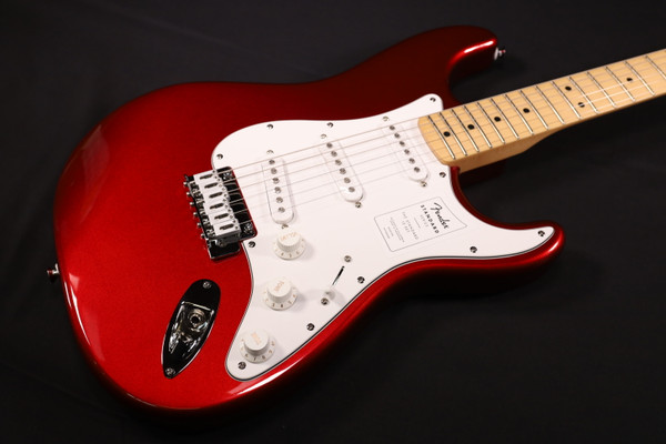 Fender Standard Stratocaster Maple Fingerboard White Pickguard Candy Cola 366 Fender Standard Stratocaster Maple Fingerboard White Pickguard Candy Cola 366