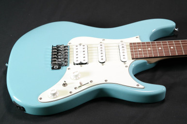 ギター Ibanez AZ Essentials AZES40 PRB Amazon.com: Ibanez AZES40 Electric Guitar - Purist Blue