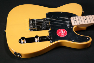 Squier Sonic Telecaster - Maple Fingerboard - Black Pickguard