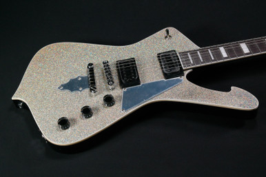 30240_135df999-5cba-4dc4-a445-