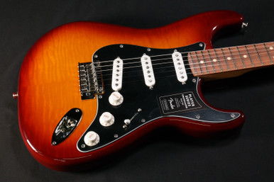fender standard stratocaster plus top tobacco sunburst Player PF, The inspiring sound of a Stratocaster is one of the foundations of Fender Fender Standard Stratocaster HSS Plus