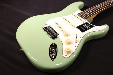 Fender Player II Stratocaster, Rosewood Fingerboard, Birch Green