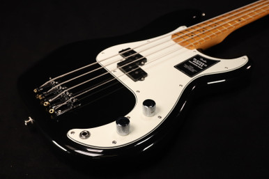 Fender Player II Precision Bass Maple Fingerboard Black 014