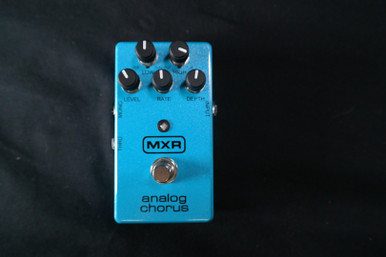 MXR ANALOG CHORUS USED - Liberty Music
