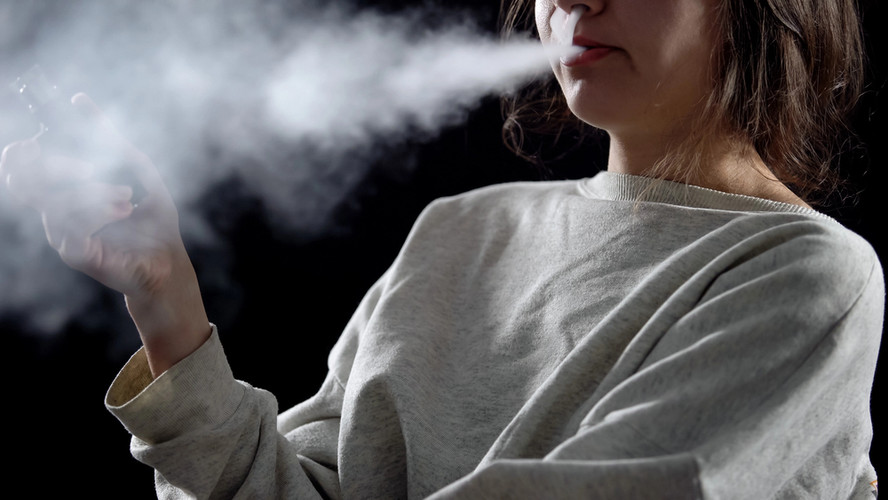How to Vape: A Beginner’s Guide to Vaping