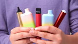 ​Disposable vs. Rechargeable Vapes: Which One is Right for You?