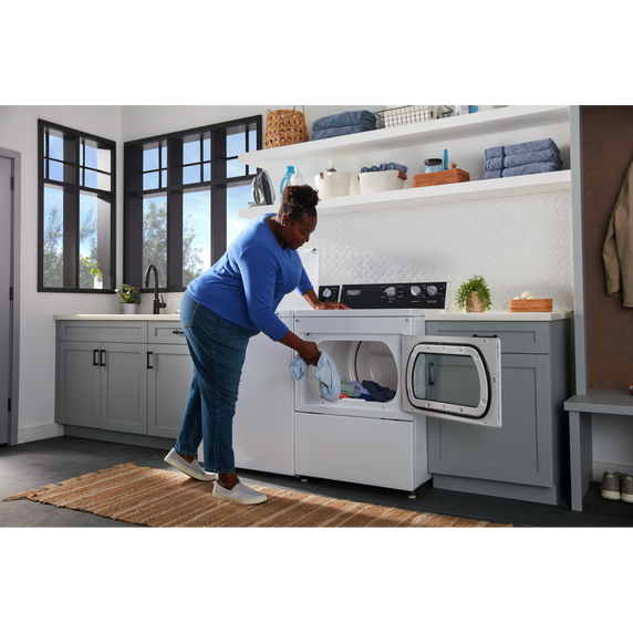 Maytag® Commercial-Grade Residential Agitator Washer - 4.0 cu. ft (I.E.C.) MVWP586GW