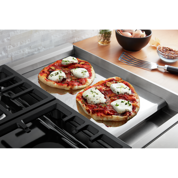 KitchenAid® 48'' Smart Commercial-Style Dual Fuel Range with Griddle KFDC558JSC