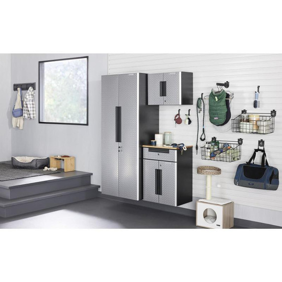 Gladiator® GearWall® Panel Trim GAWT086PBY