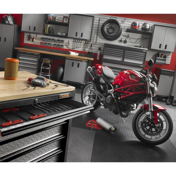 Gladiator® Clean-Up Caddy GAWU12CCTG