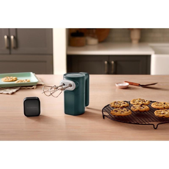 KitchenAid Go™ Cordless 12V MAX Lithium Ion Battery KRB12 KitchenAid Go™ Cordless 12V MAX Lithium Ion Battery KRB12