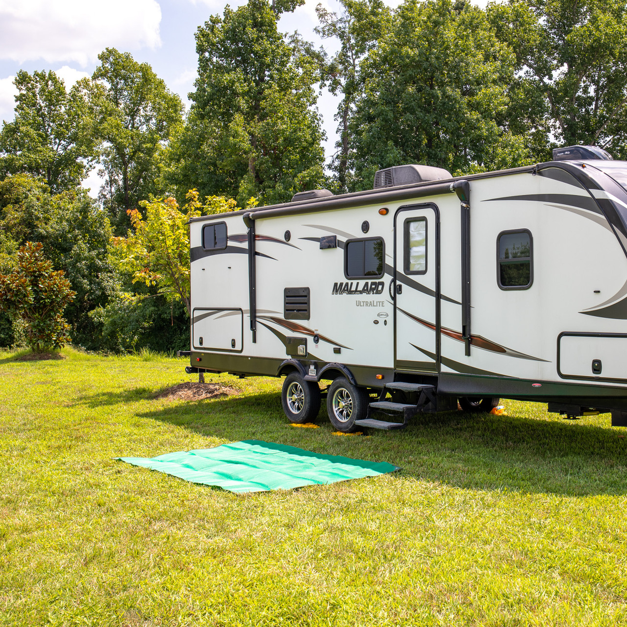 Awning Mat - 6' x 9' Green Reversible (E/F) 42880 - Camco Dealer