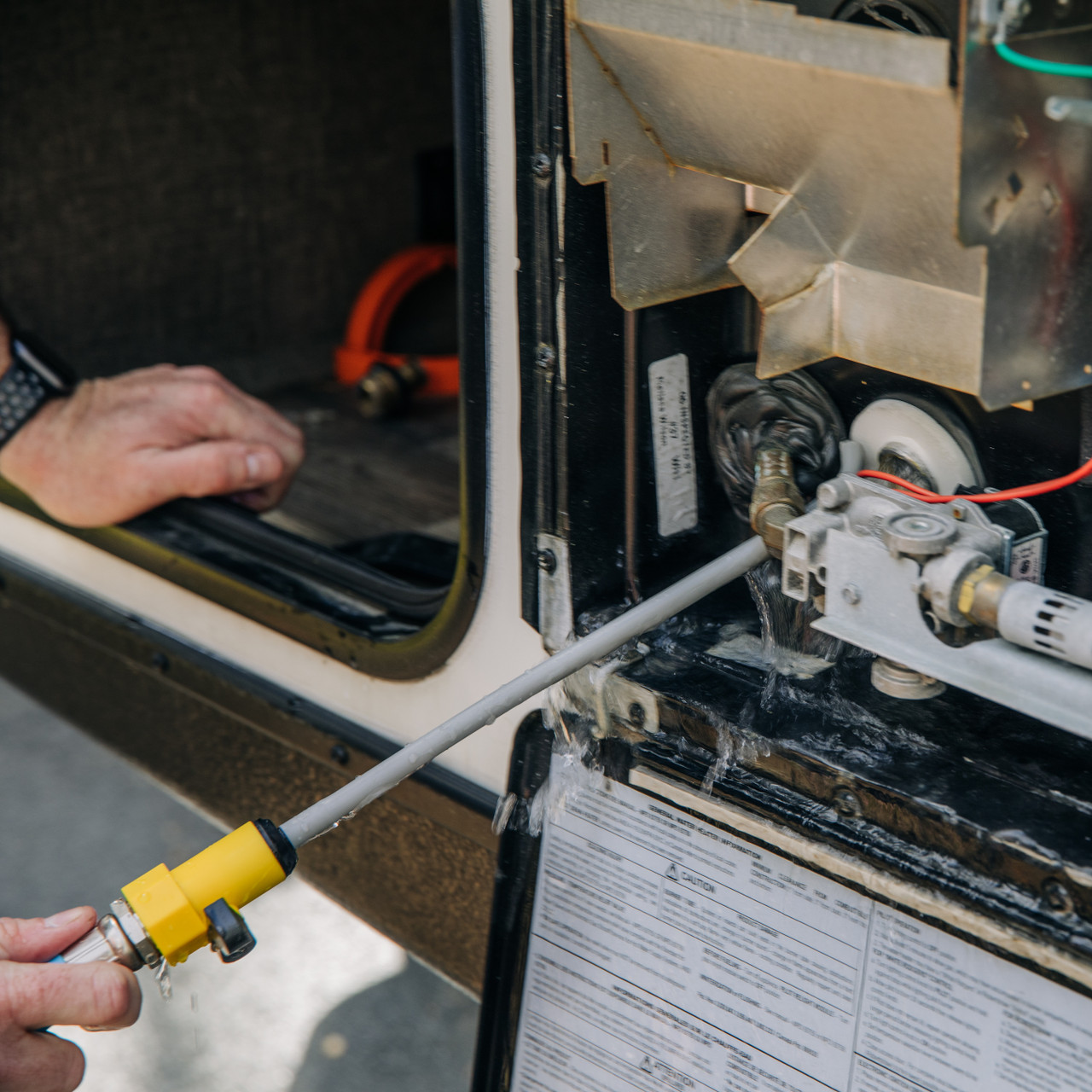 Camco RV Water Heater Tank Rinser with Shutoff Valve, For Residential