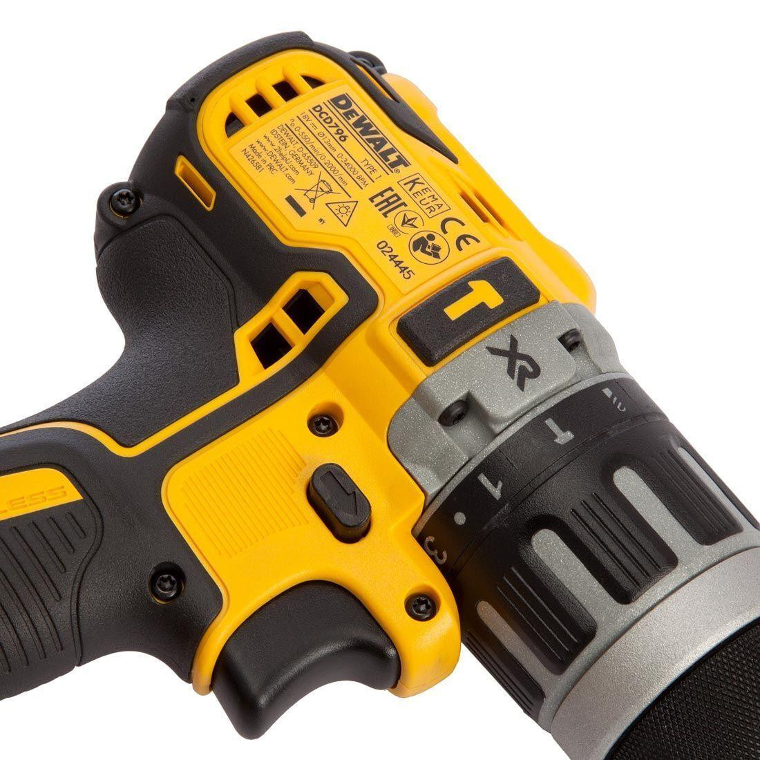 DeWalt DCK266P2 XR Brushless Twin Pack 18V 2 x 5.0Ah Li-ion