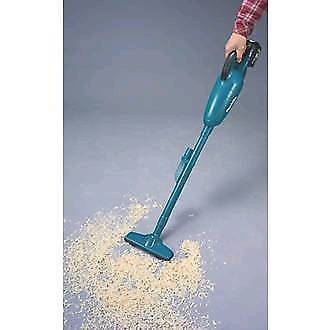 Makita DCL180Z 18v LXT Cordless Vacuum Cleaner Naked - Body Only