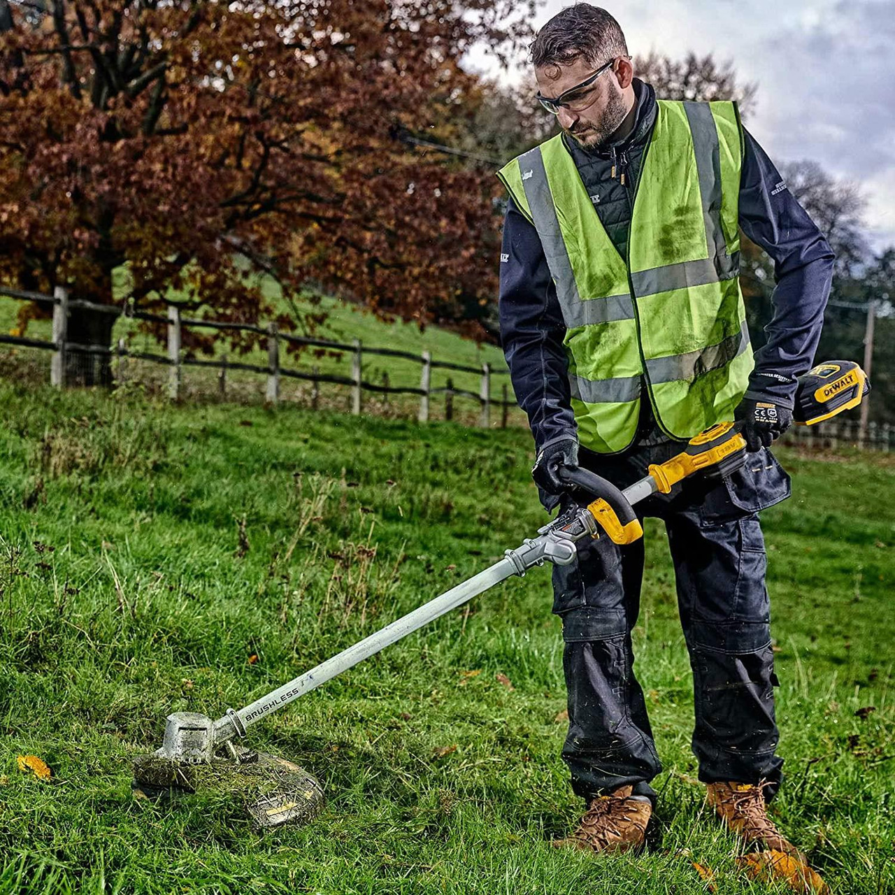 DeWalt DCMST561N-XJ 18V XR Brushless String Trimmer - Body Only