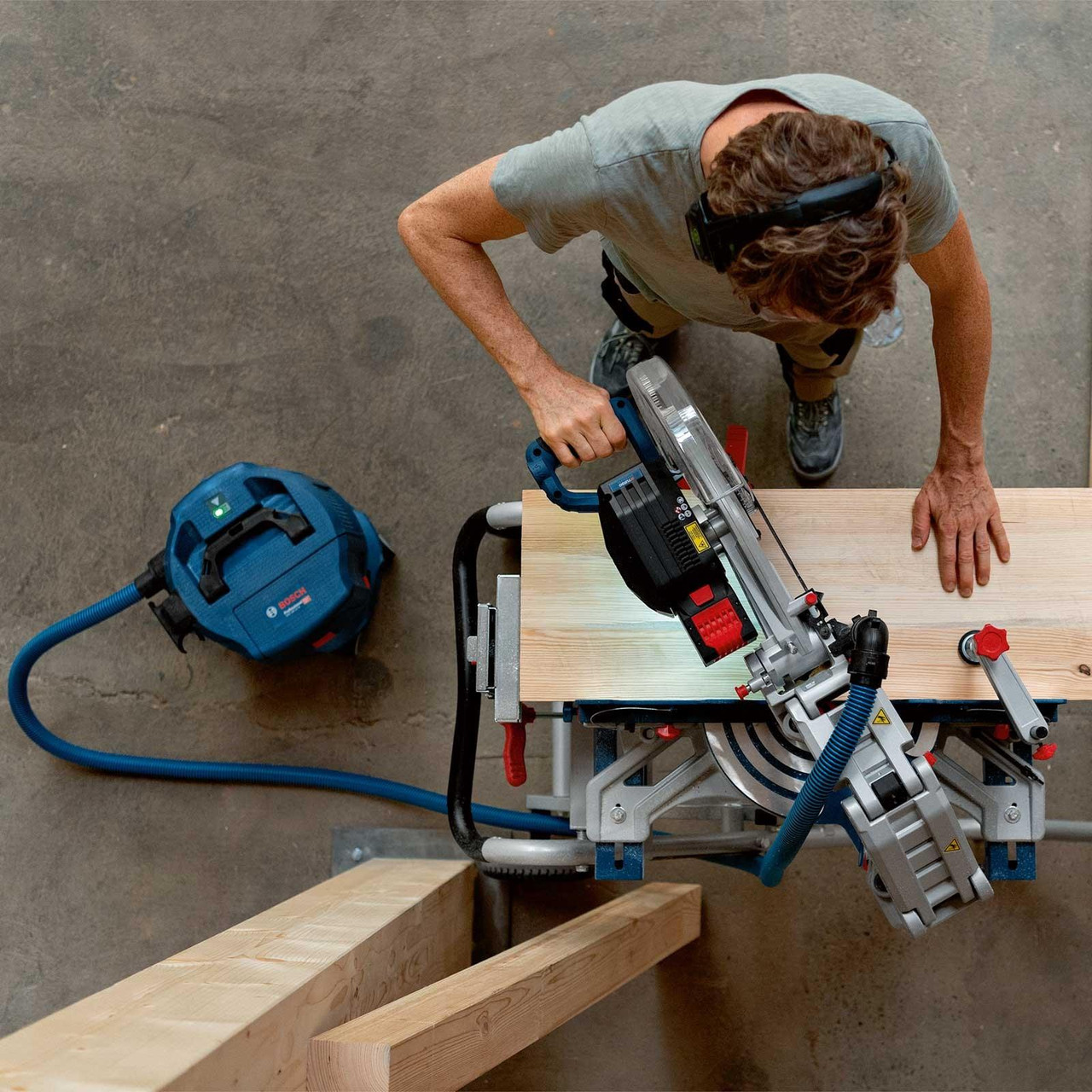 Bosch GCM18v-305 GDC 18V 305mm BITURBO Cordless Mitre Saw Bare Unit