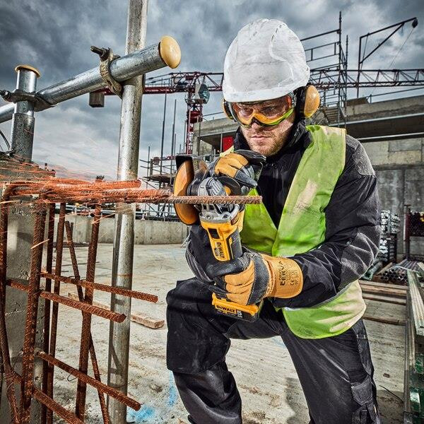 Dewalt DCG405N 18v XR Cordless Brushless 125mm Angle Grinder - Body Only