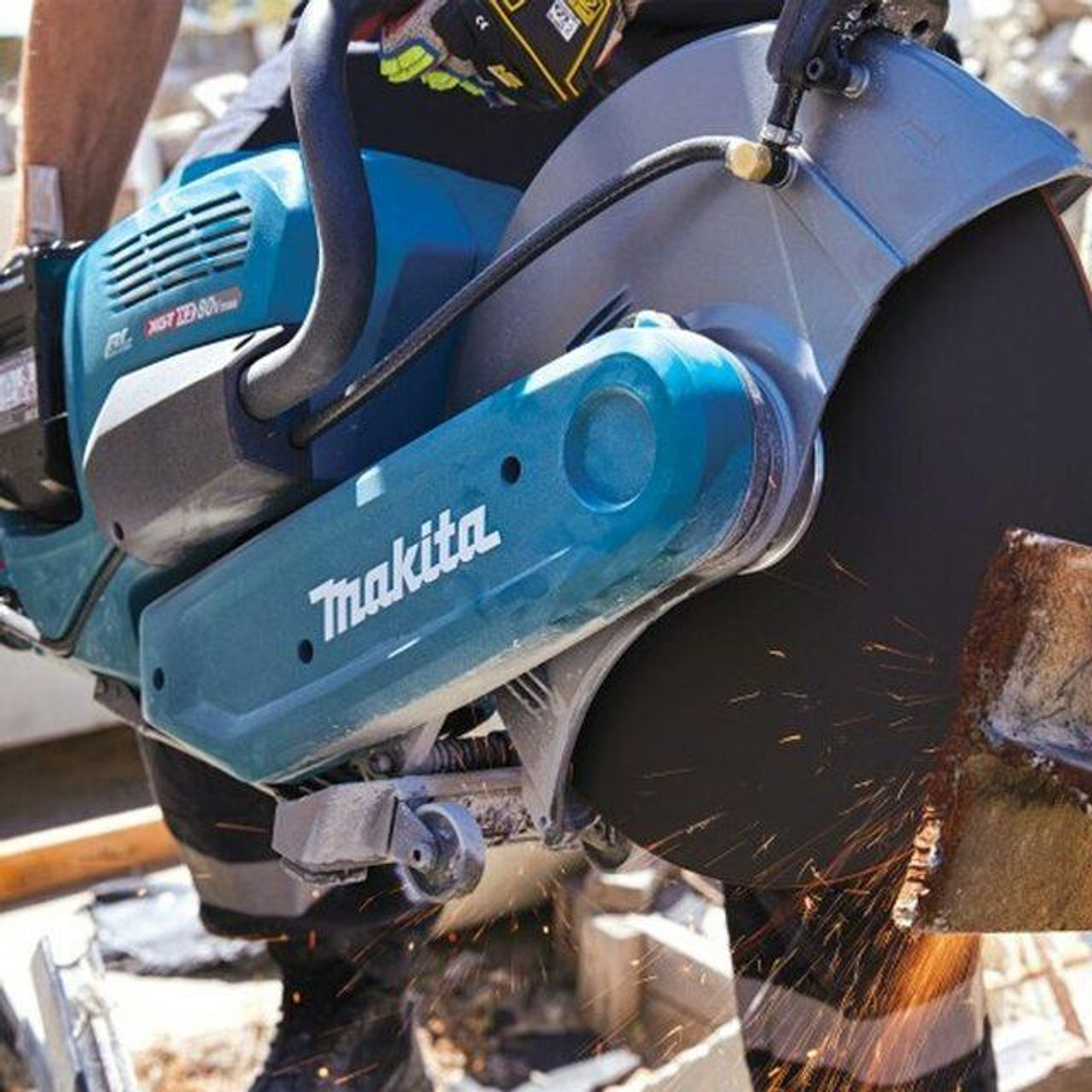 Makita 80V Max (Twin 40V) Cordless Power Cut Off Saw 355mm XGT - CE001GZ Body Only