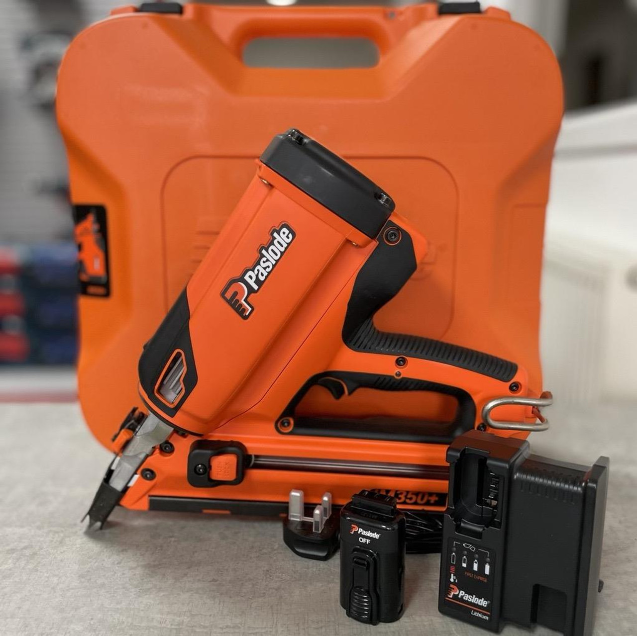 Paslode IM350+ Lithium Gas Cordless 1st Fix Framing Nail Gun 7th Generation