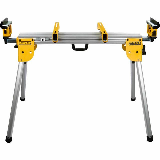 DeWalt Mitre Saw Short Beam Universal Mitre Saw Legstand - DE7033-XJ