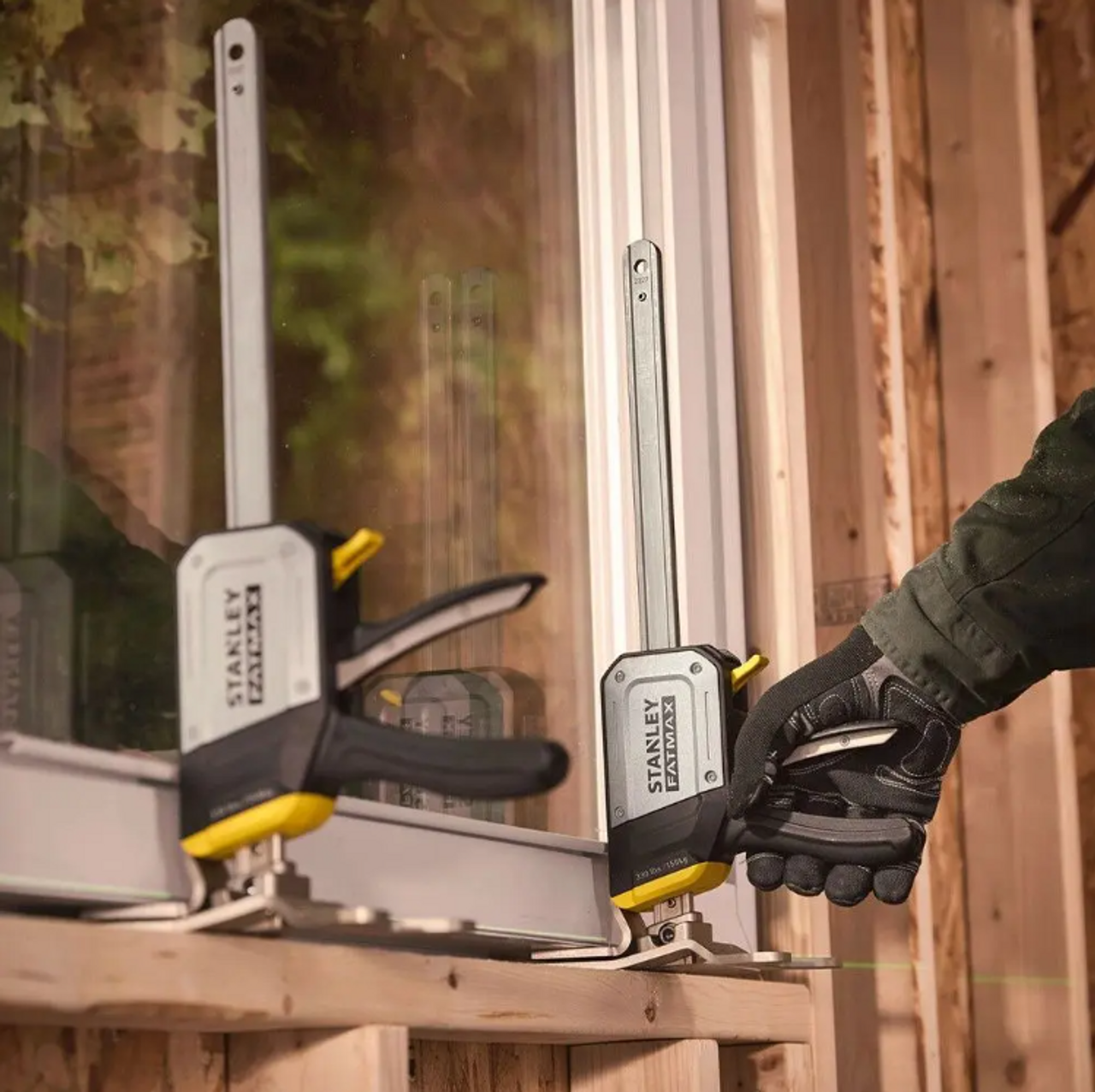 Stanley FMHT83550-1 FATMAX TradeLift Metal Plate Housing 150kg Lifting Force Pack of 2 