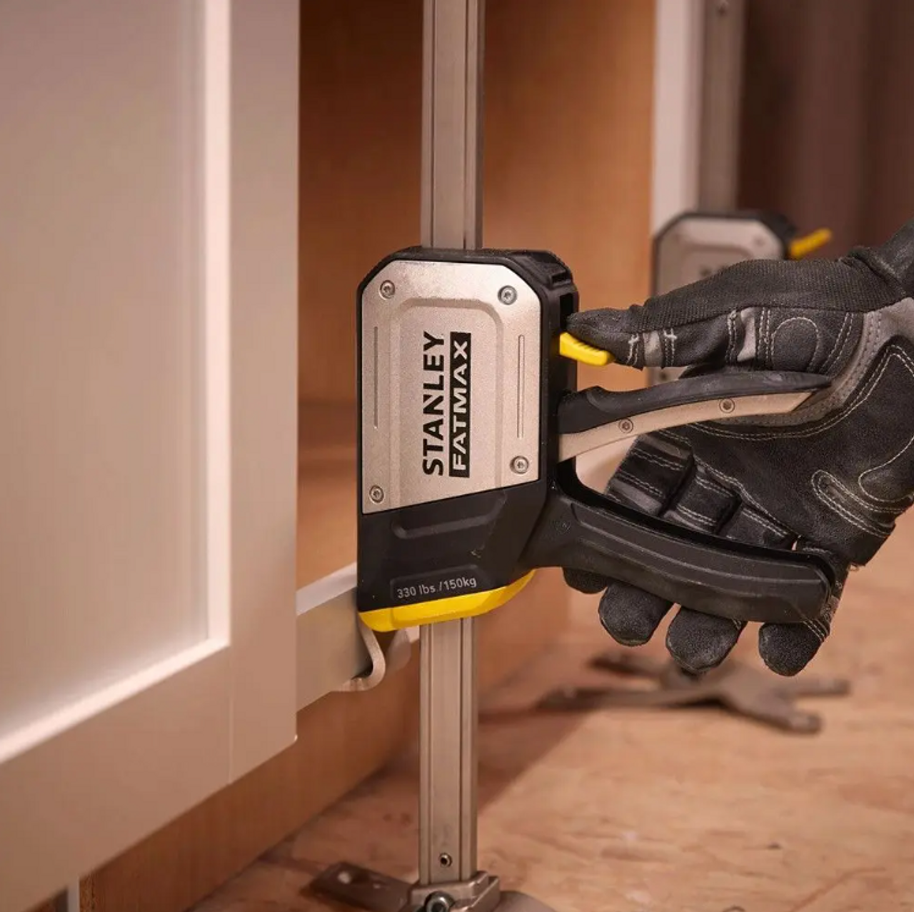 Stanley FMHT83550-1 FATMAX TradeLift Metal Plate Housing 150kg Lifting Force Pack of 2 