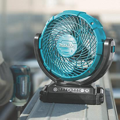 Makita Portable Fan DCF102Z 14.4/18V LXT Cordless + Charger and 1 x BL1850 5.0 Ah Battery