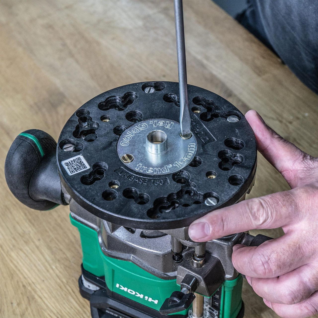 Trend Unibase/150 Universal 150mm Plunge Router Subbase C/w Pins & Bush