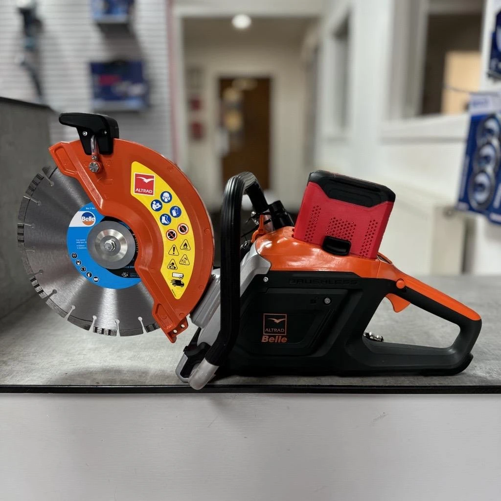 ALTRAD Belle DC 300E+ 82v Cordless Cut-off Disc Cutter Kit with Batteries, Charger & Diamond Blade