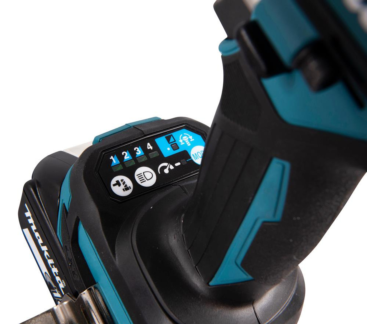 Makita DTW700Z Brushless 18v Impact Wrench 1/2" 700Nm - Body Only in Carry Case