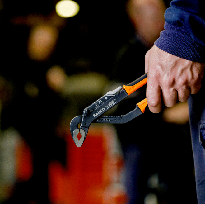 Bahco ERGO 2 Piece Plumber's Set 9072P Adjustable Wrench & 8224 Multi Grips - 9873