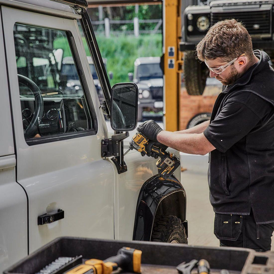 Dewalt Ultra Compact Premium 3 Speed Impact Driver 18V XR DCF850 - Body Only