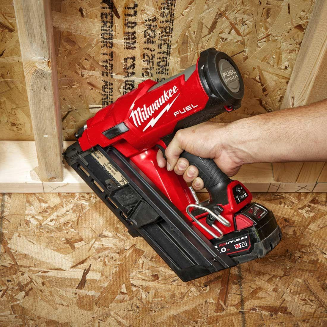 Milwaukee M18 FFN-0C 18v Fuel Cordless Brushless First Fix Framing Nailer Body Only in Carry Case 4933471406