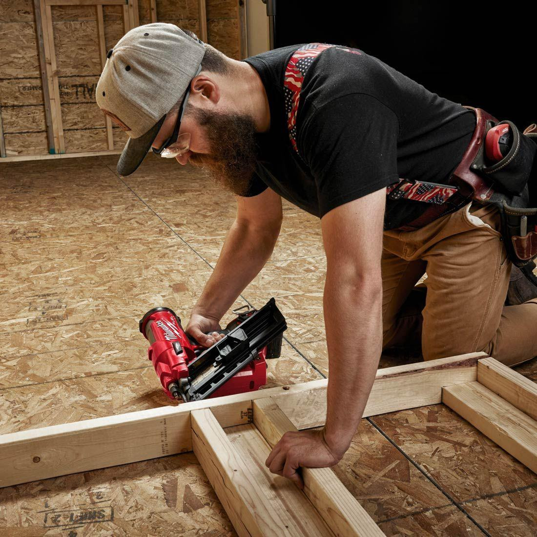 Milwaukee M18 FFN-0C 18v Fuel Cordless Brushless First Fix Framing Nailer Body Only in Carry Case 4933471406