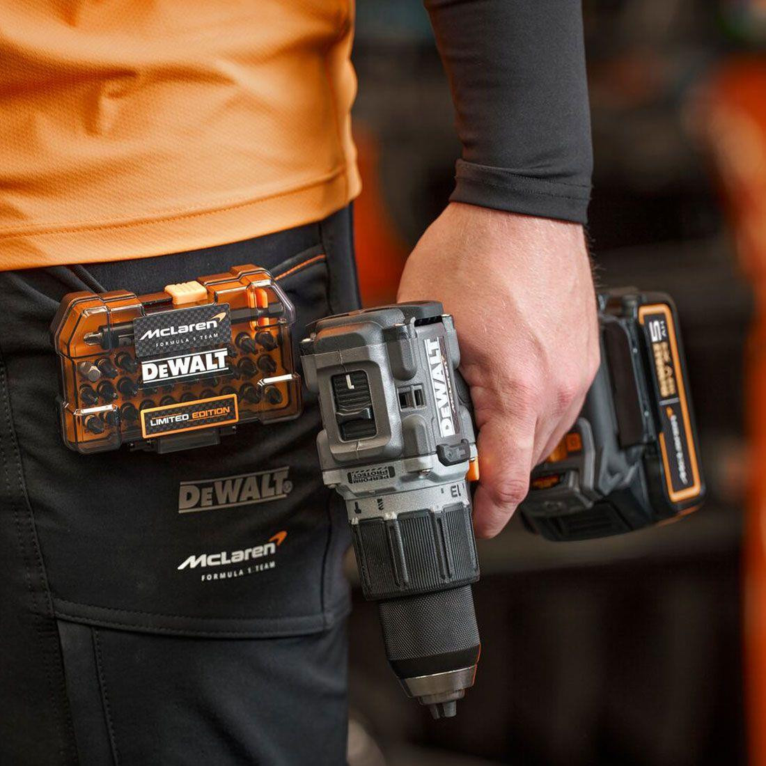 Dewalt X McLaren F1 DT70901T-QZ 32 Piece FLEXTORQ Screwdriving Bit Set