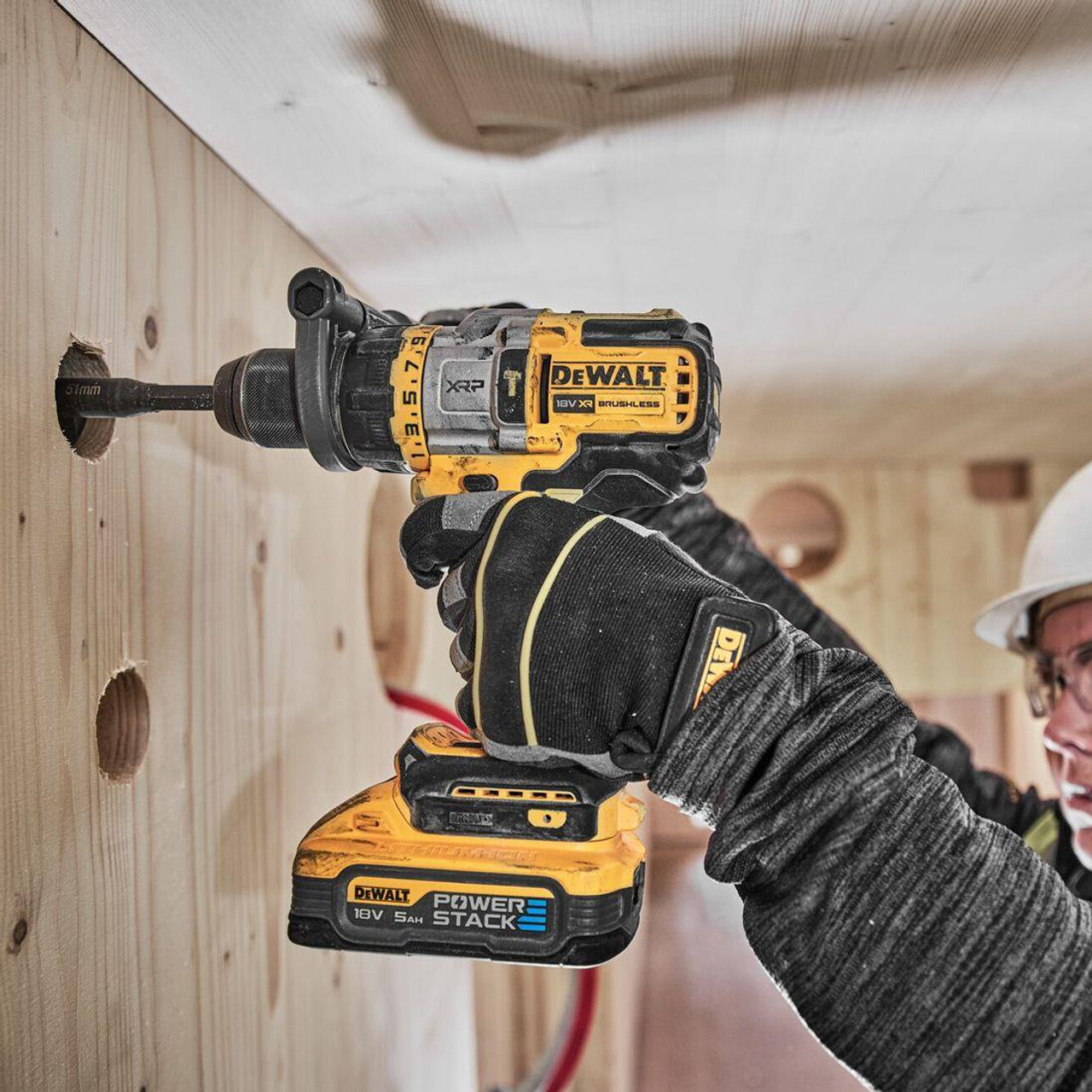 DeWalt DCK2052H1E1T-GB 18v XR Premium Brushless Twin Kit DCD999/DCF850 Inc 1x Compact & 1x 5.0Ah Powerstack Batts