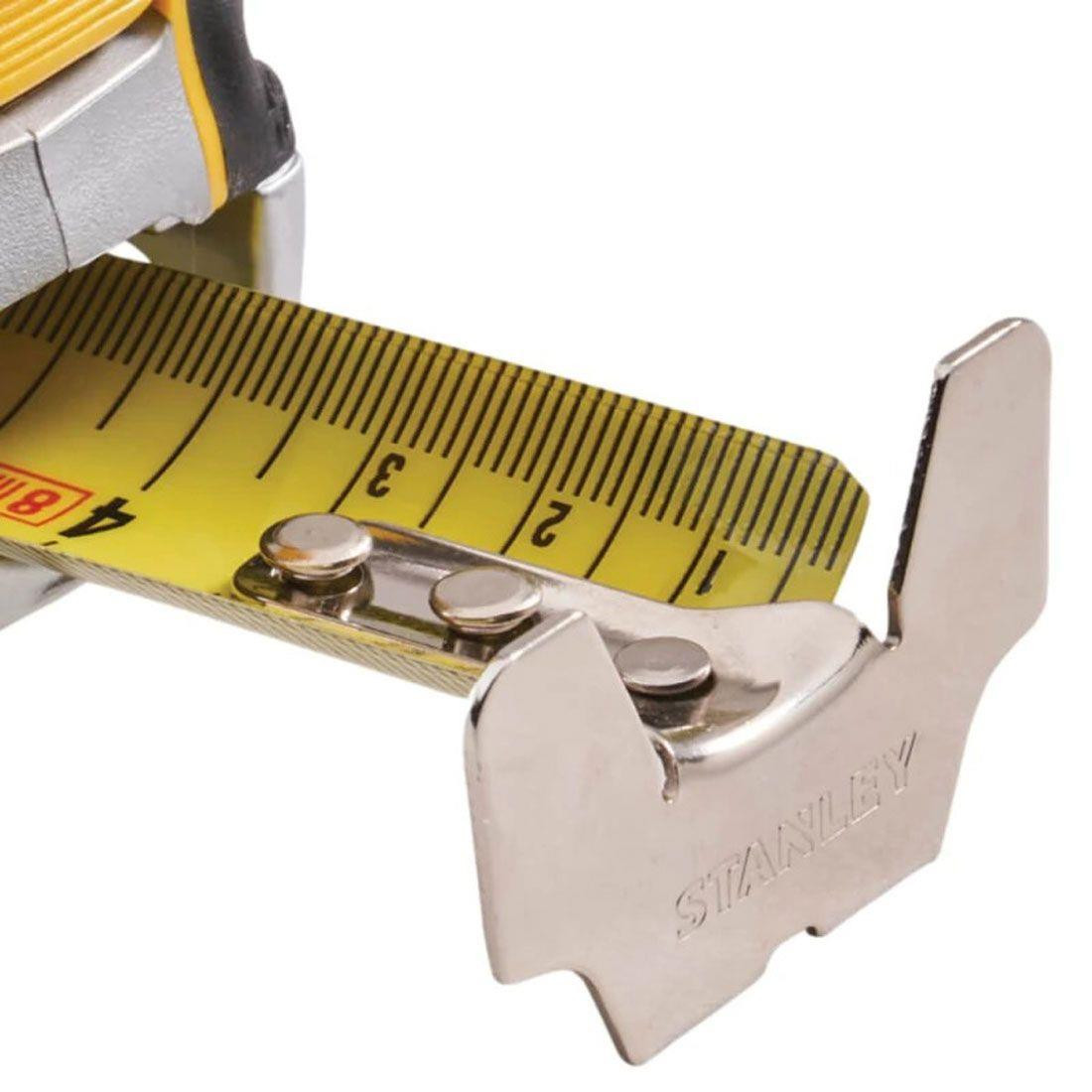 Stanley FATMAX® XTREME™ Tape Measure 8m/26ft (Width 32mm) FMHT38218-5