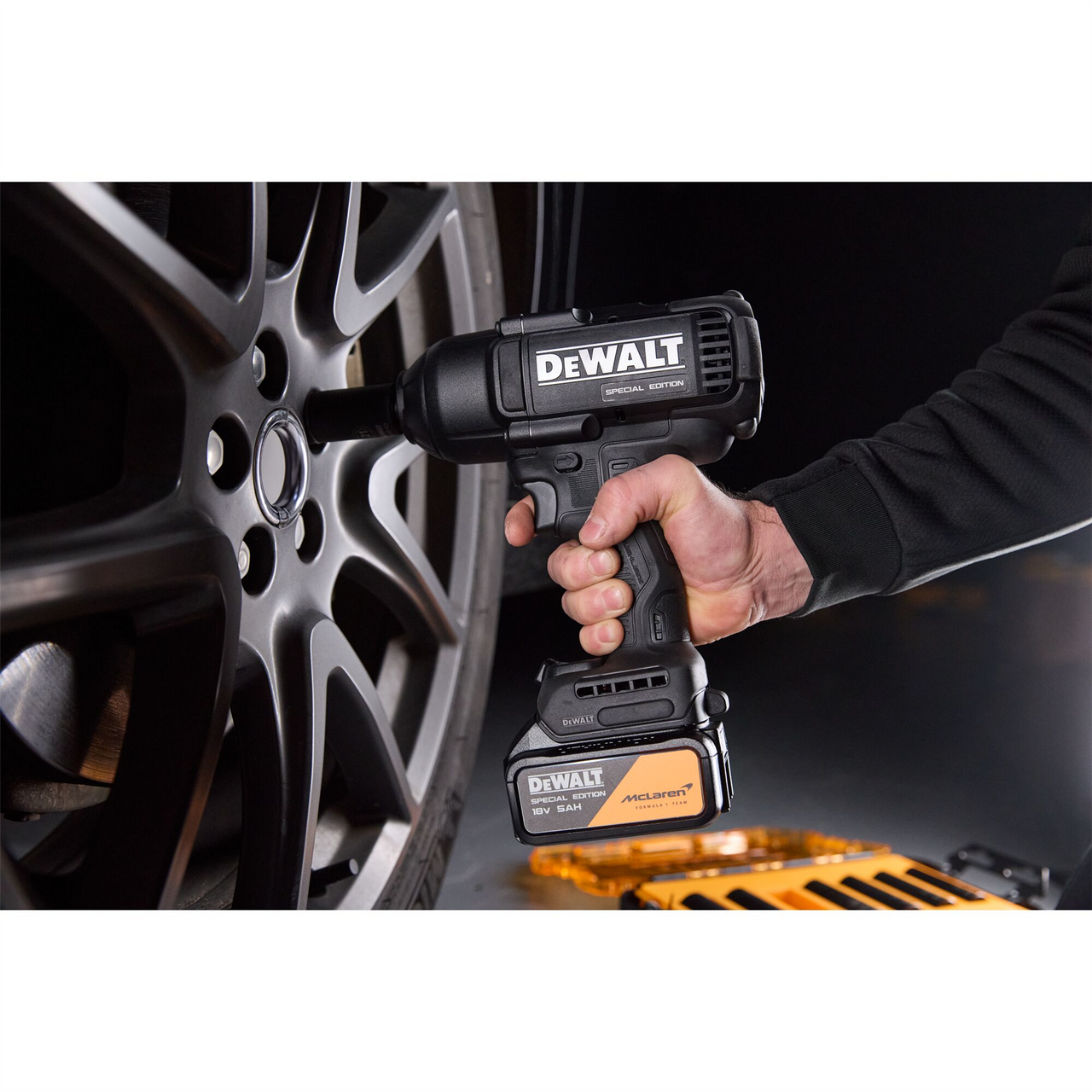 Dewalt X McLaren F1 DT70905-QZ 1/2in Drive Deep Impact Socket Set, 7 Piece