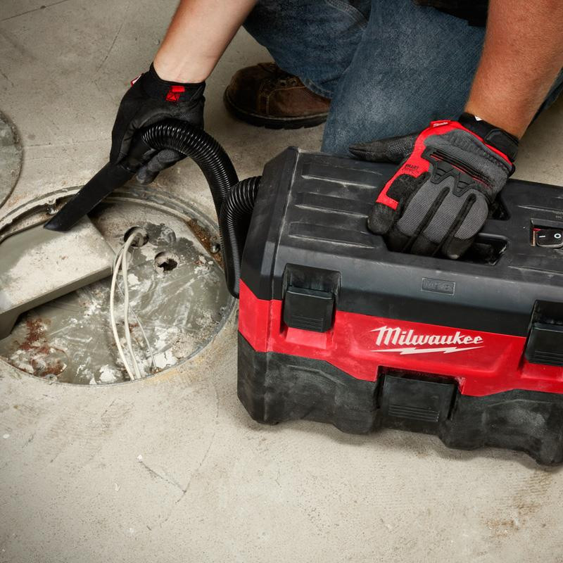 Milwaukee M18VC2-0 18V Cordless L-Class Wet & Dry Vacuum - Body Only