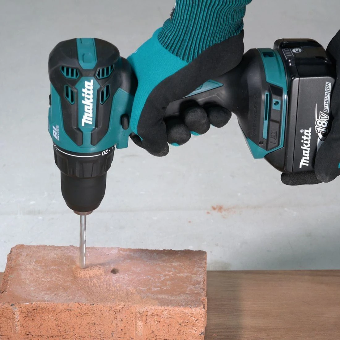 Makita DHP490Z 18V LXT Brushless Cordless Combi Drill Body Only