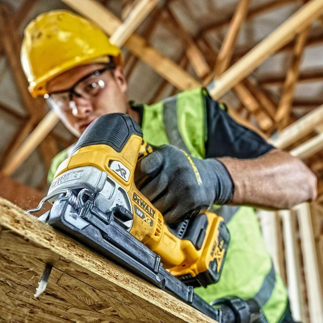 DeWalt DCS334P2-GB 18V XR Brushless Cordless Jigsaw with 2 x 5.0Ah Batteries, Charger and TSTAK Case