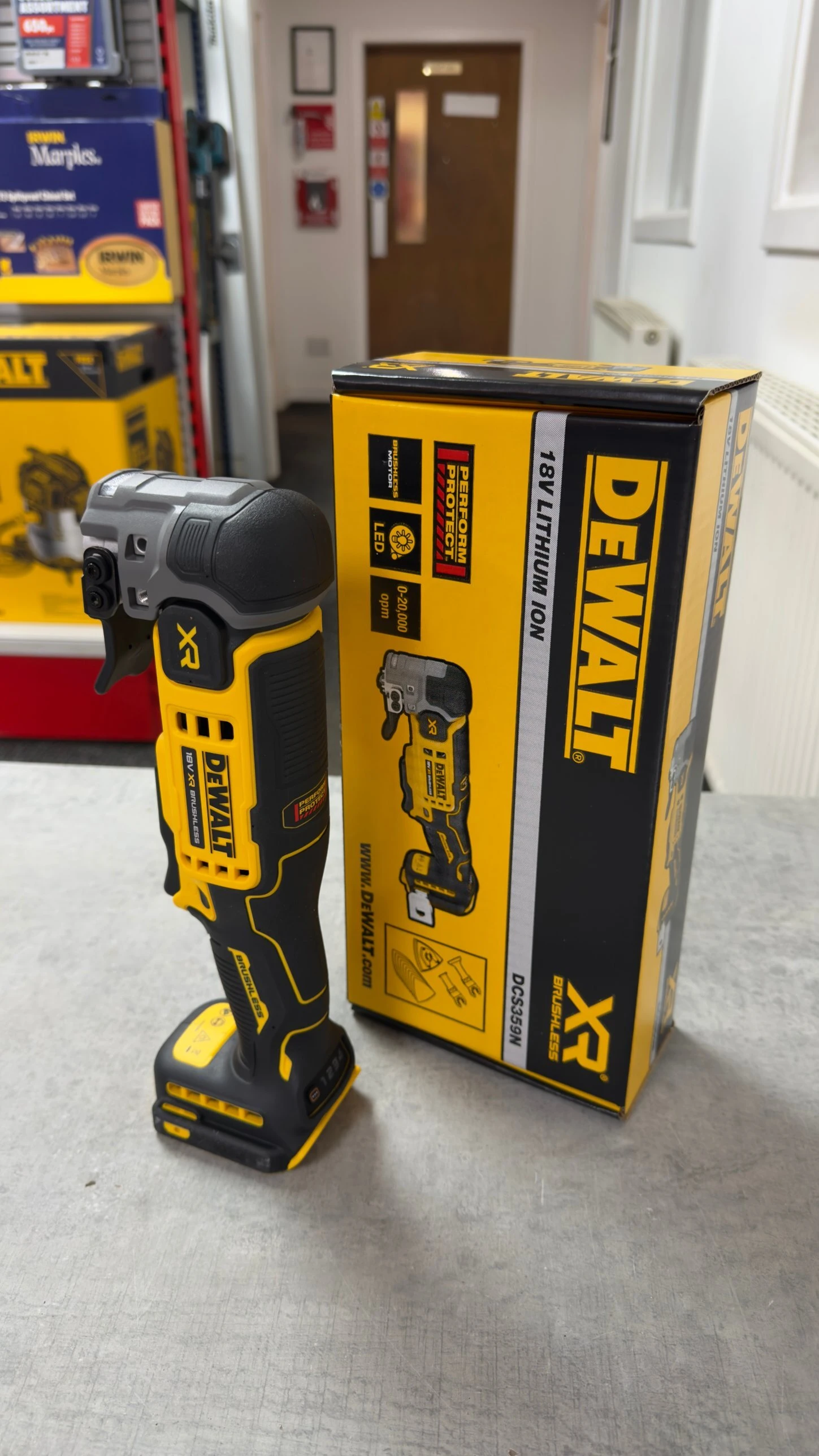 DeWalt DCS359N with its box