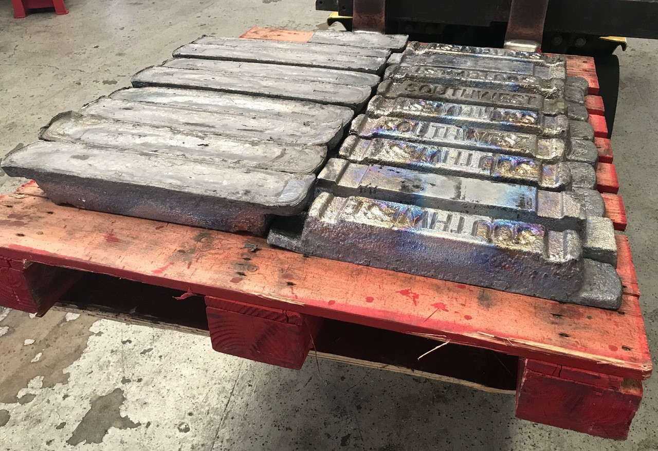 Pallet Lead Ingots (99.9%) 1000 pounds Freight Included - RotoMetals