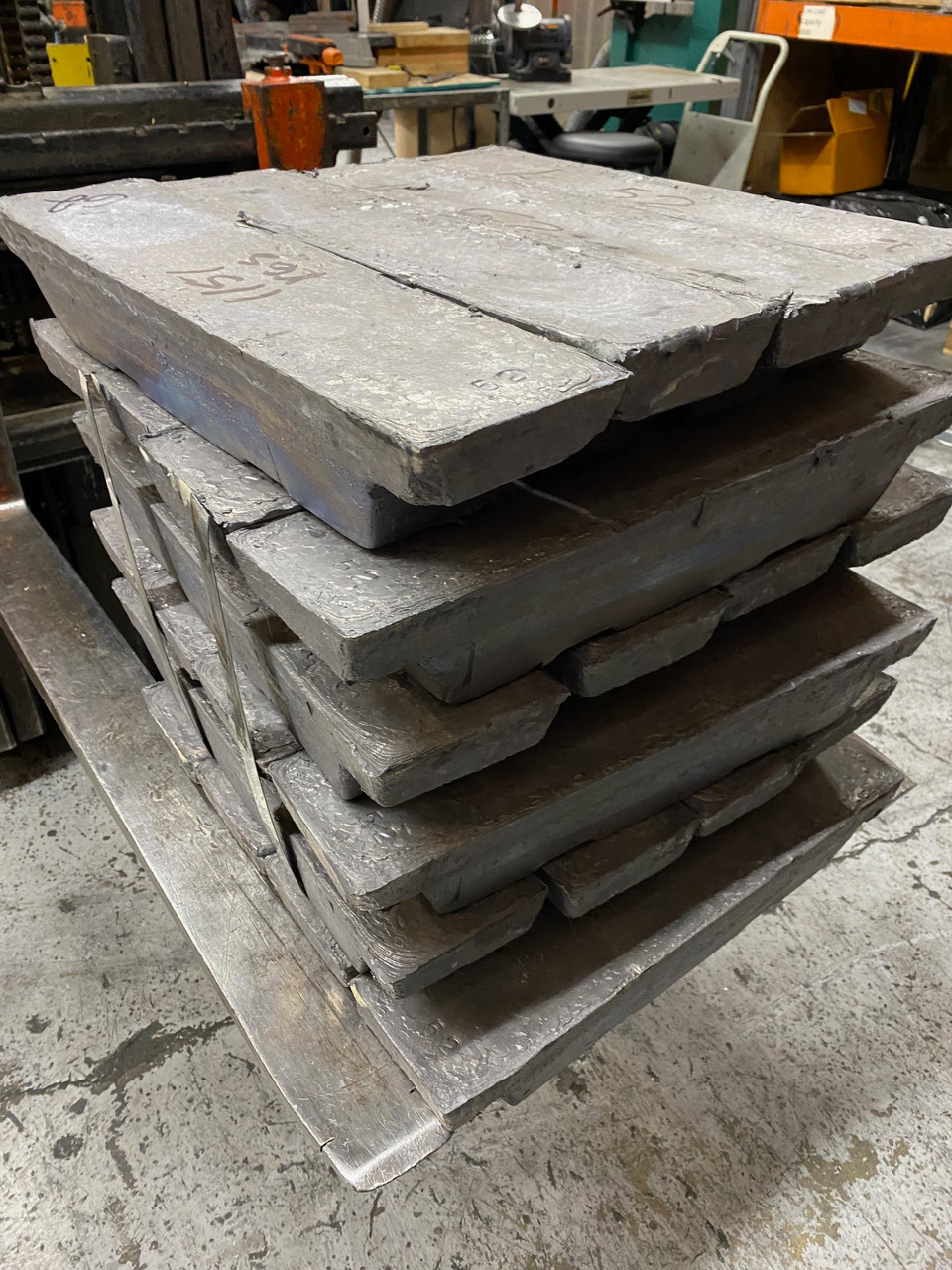 Pallet Lead Ingots (99.9%) 1000 pounds Freight Included - RotoMetals